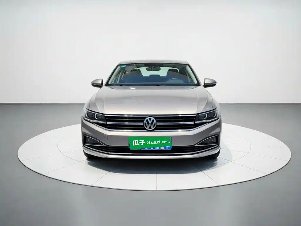 Volkswagen Bora — миниатюра 2