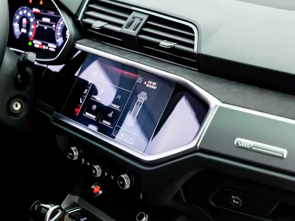 Audi Q3 — миниатюра 6
