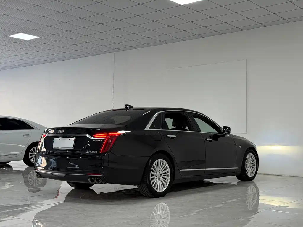 Cadillac CT6 — миниатюра 5