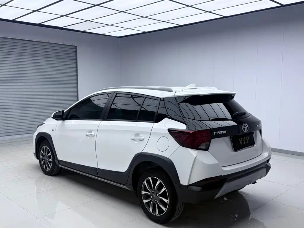 TOYOTA YARIS L ZHIXUAN