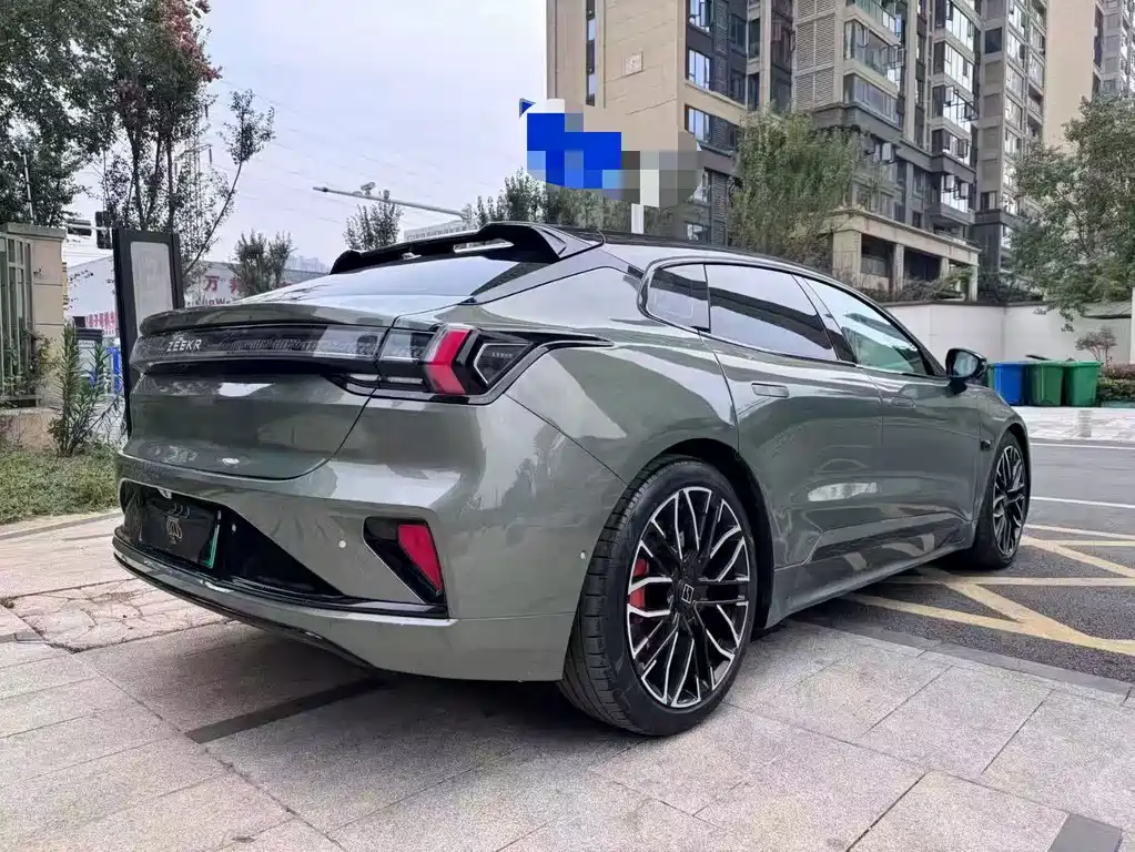 ZEEKR EXTREME KRYPTON 001