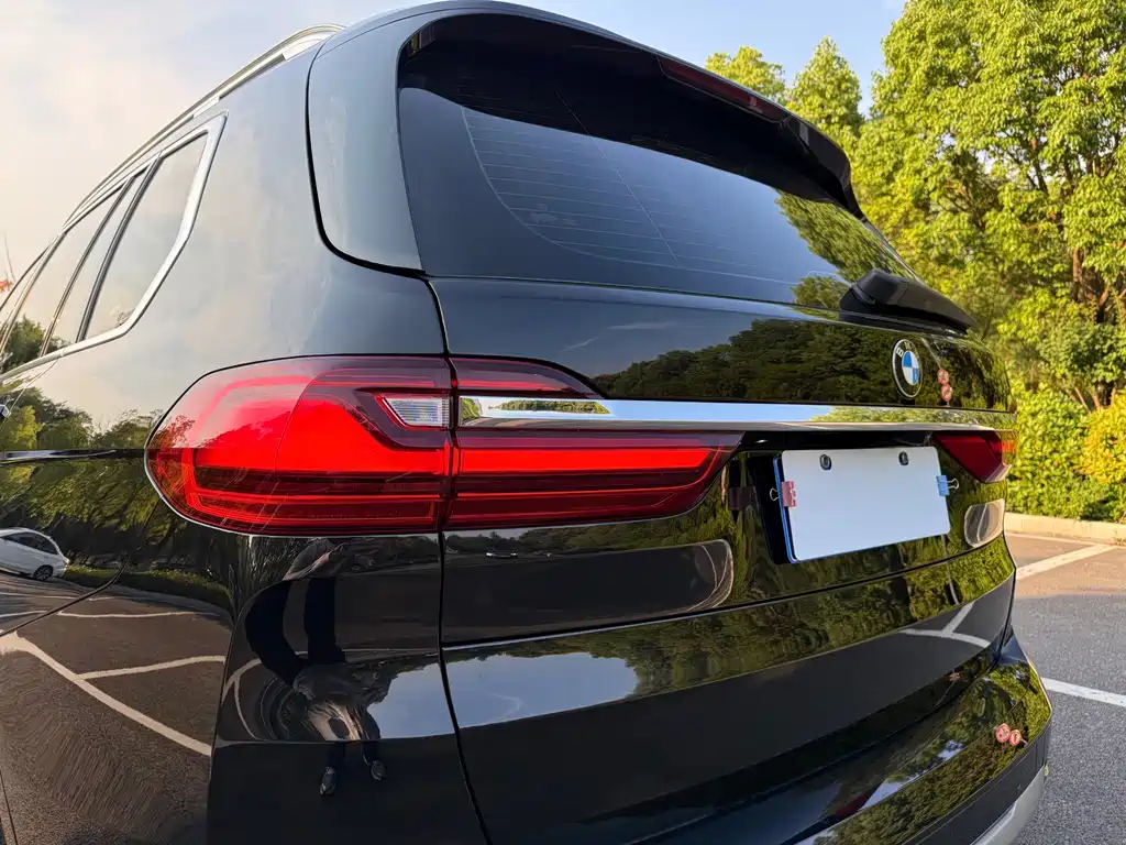 BMW X7 2019 xDrive40i Lead Luxury