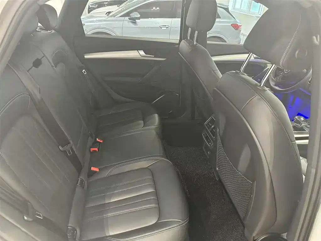 Audi Q5L 2020 40 TFSI Fashion