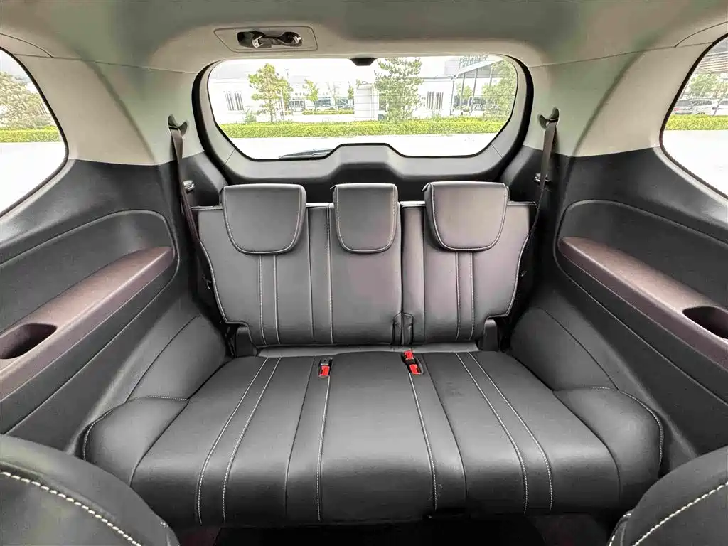 GAC Motor Trumpchi M6 — миниатюра 10