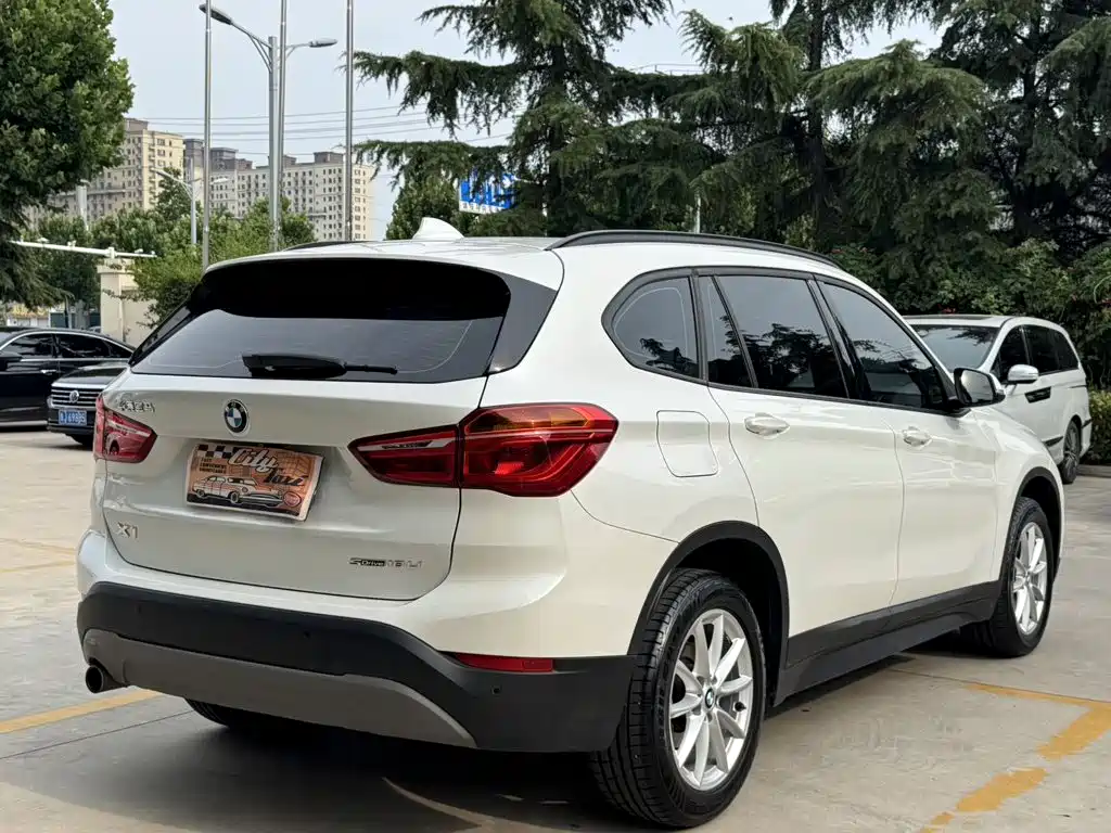 BMW X1 — миниатюра 3