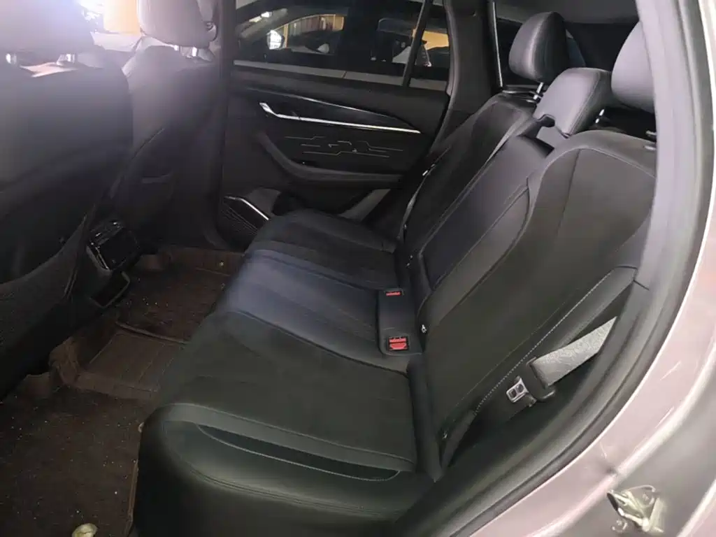 Geely Xingyue L — миниатюра 17