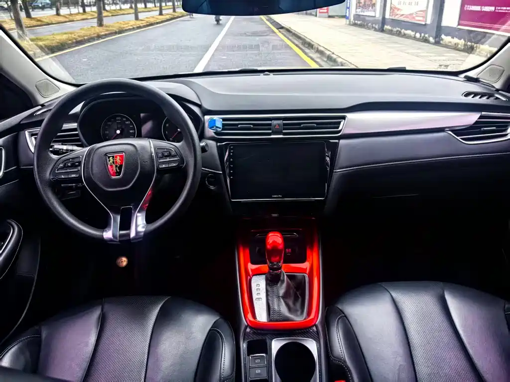 Roewe i5 2019 1.5L AT 4G