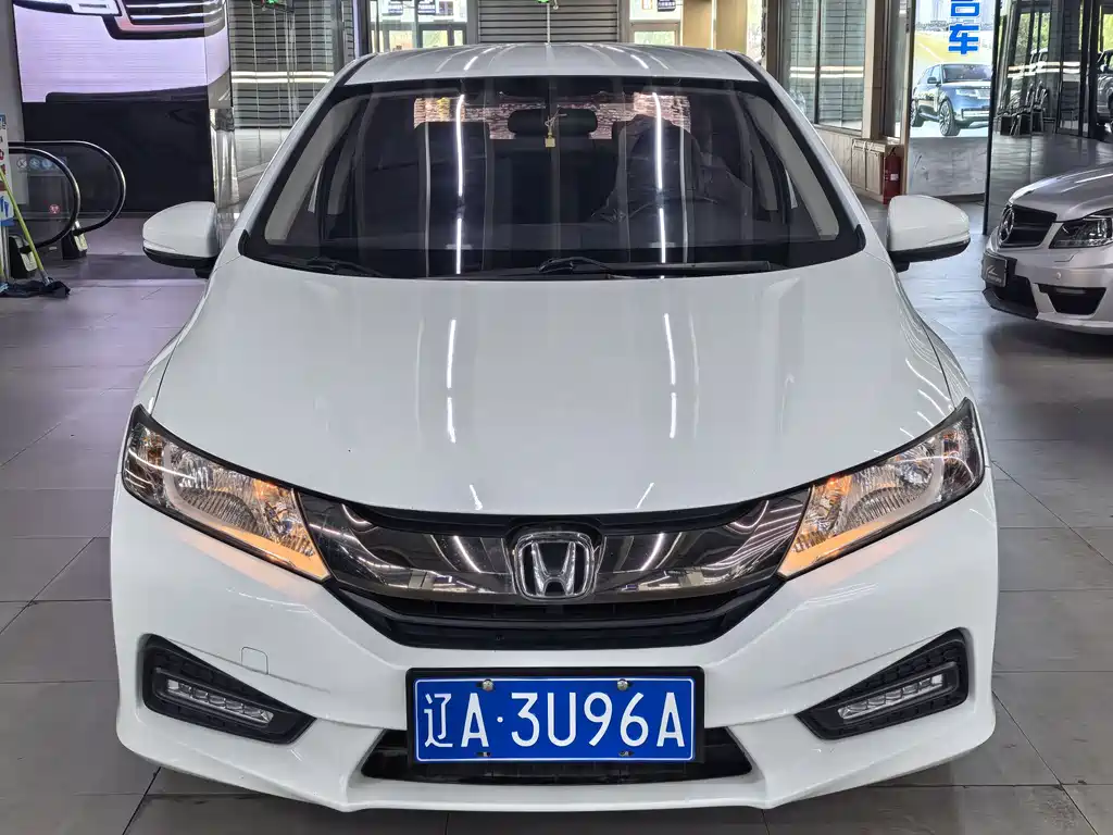 Honda City 1.5L CVT Type Dynamic Edition, фото 2