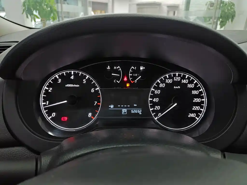 Nissan Tiida 2016 1.6L CVT