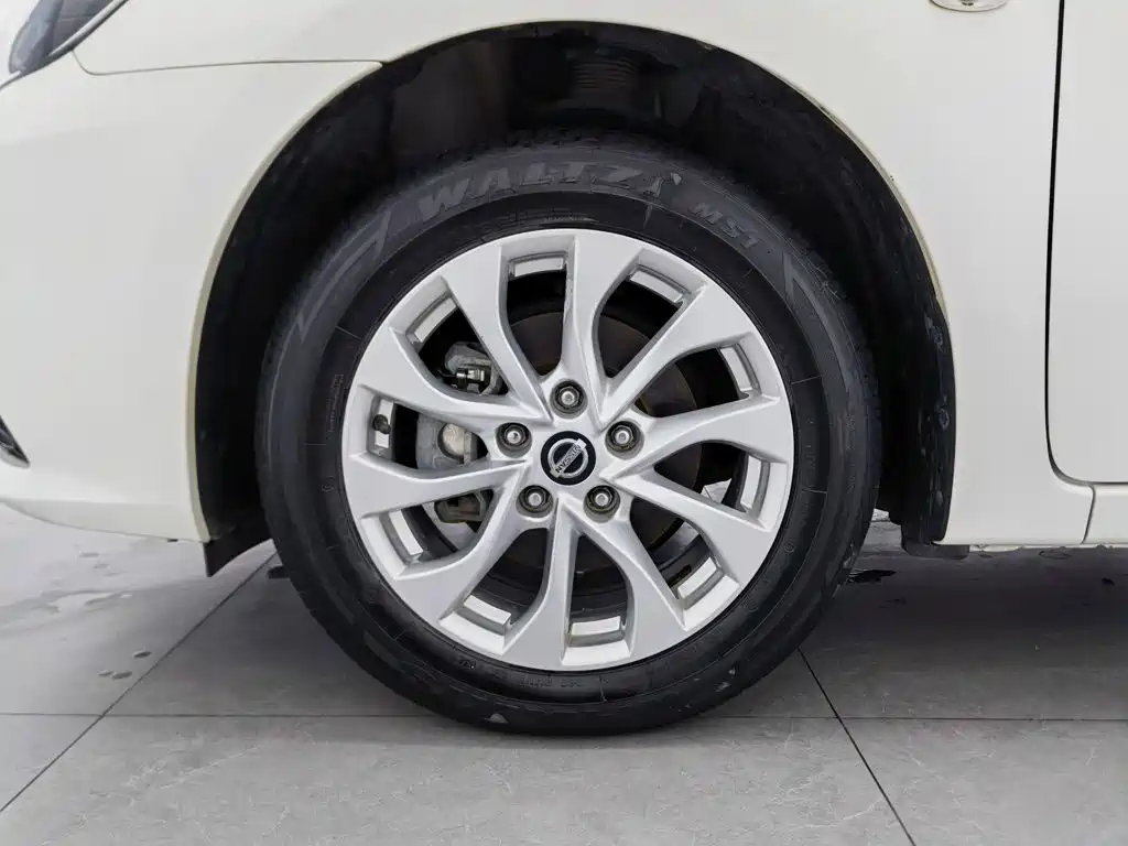 Nissan Sylphy — миниатюра 17