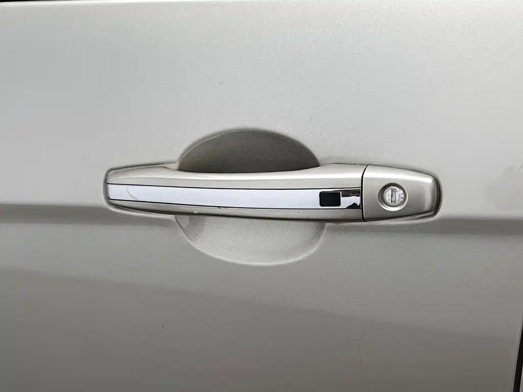 Geely Emgrand — миниатюра 18