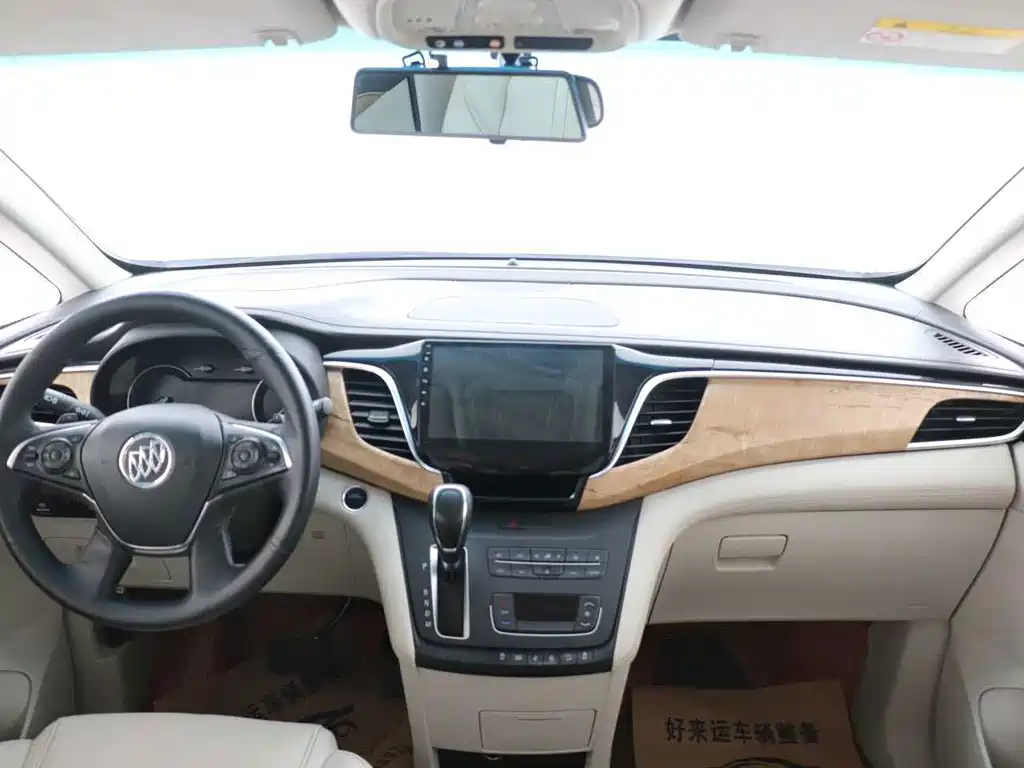 Buick GL8 — миниатюра 9