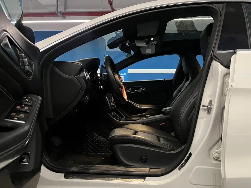 Mercedes-Benz CLA (Import) — миниатюра 8