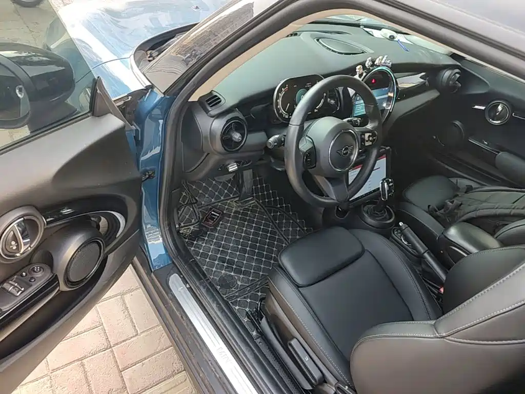 MINI Mini — миниатюра 16