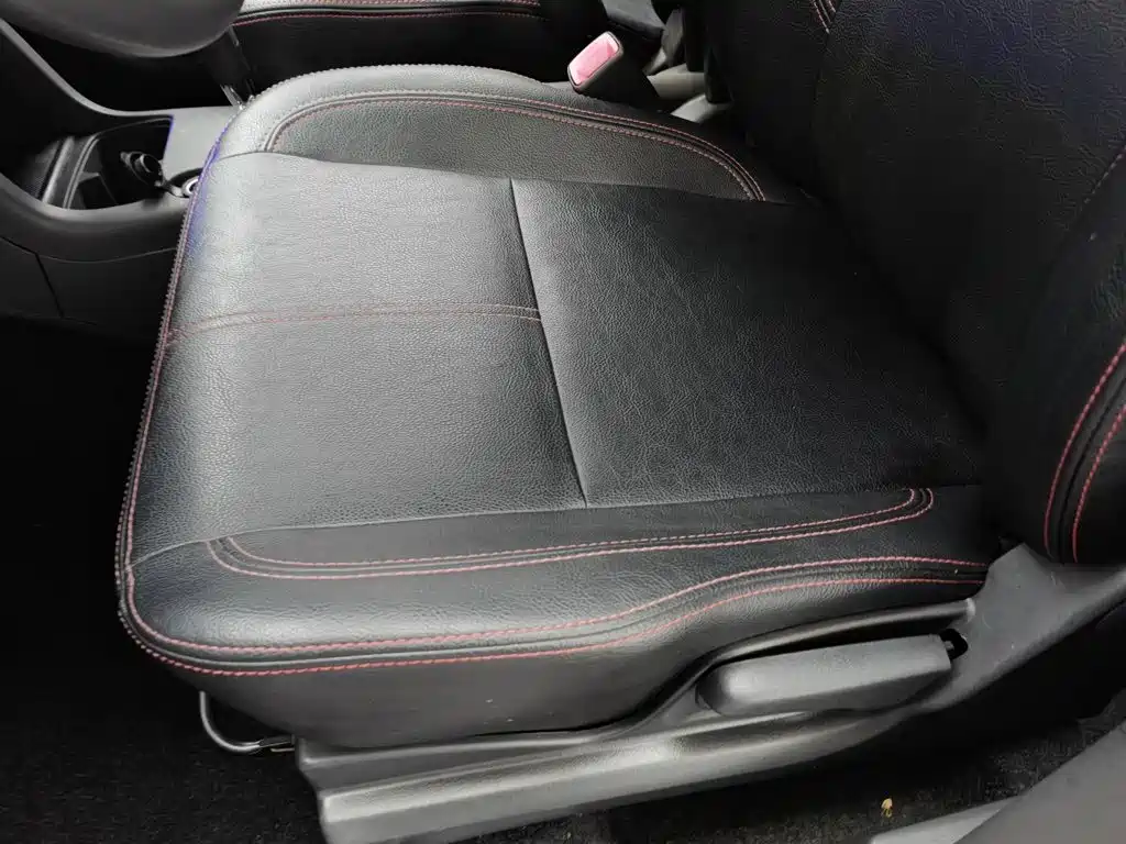 Suzuki Swift — миниатюра 20