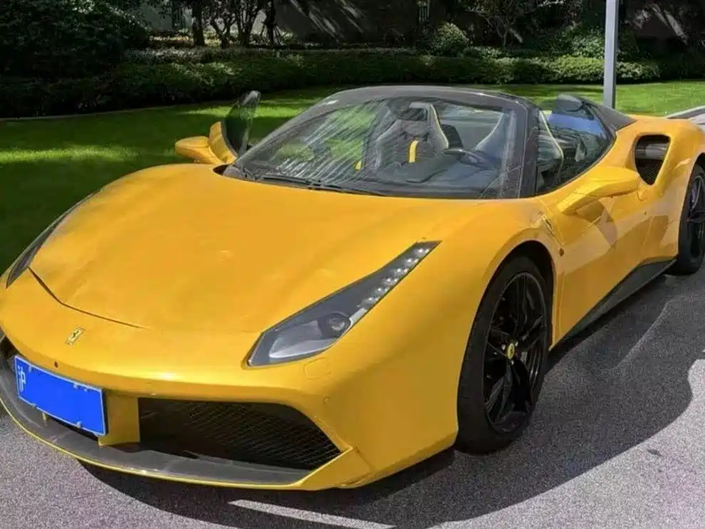 Ferrari 488 2018