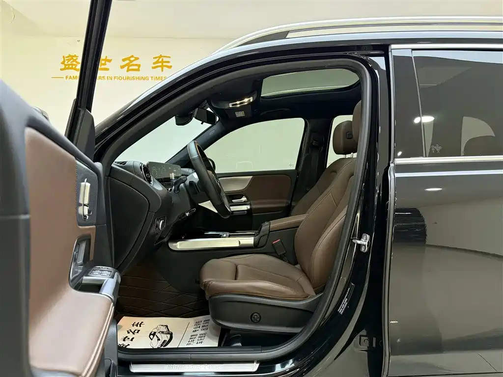 Mercedes-Benz GLB 2024 GLB 200