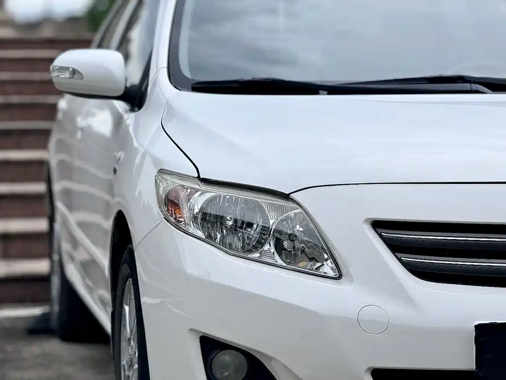 Toyota Corolla — миниатюра 4