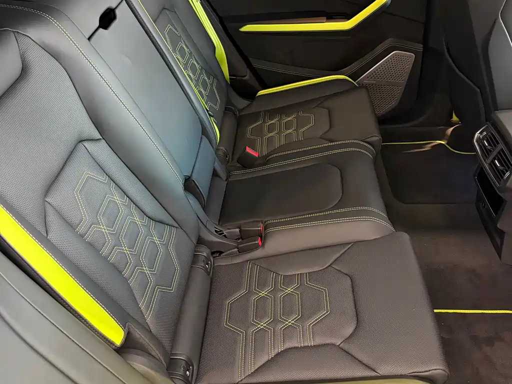 Lamborghini Urus SE — миниатюра 16
