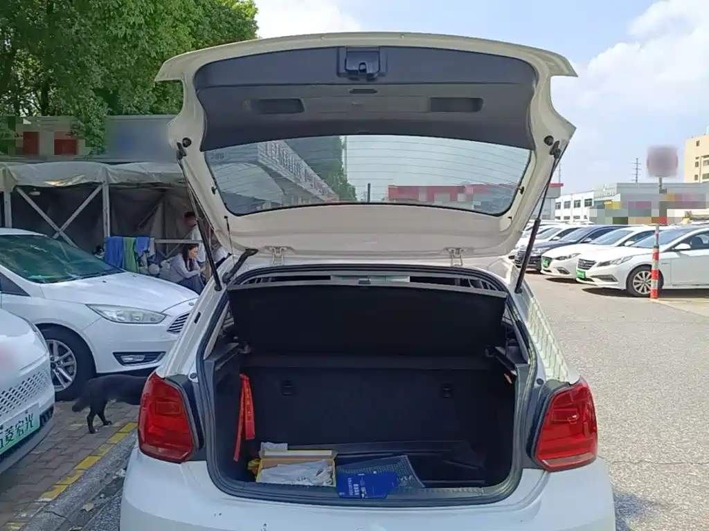 Volkswagen Polo — миниатюра 15