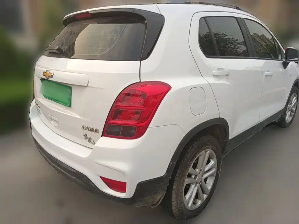 Chevrolet Trax — миниатюра 4