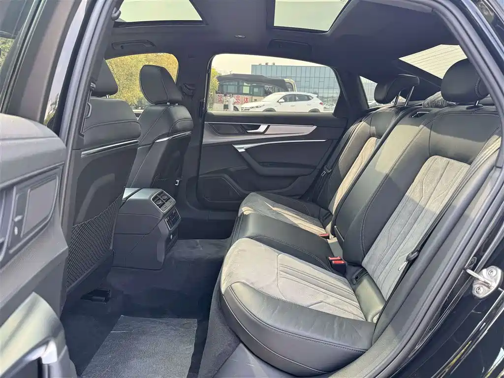 Audi A6L — миниатюра 9