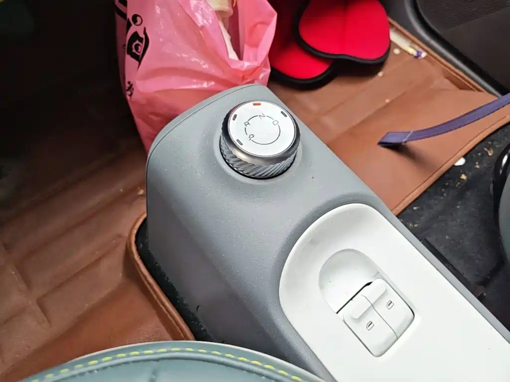 Wuling MINIEV — миниатюра 14