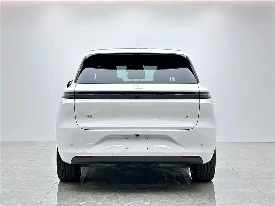 Li Auto IDEAL L6
