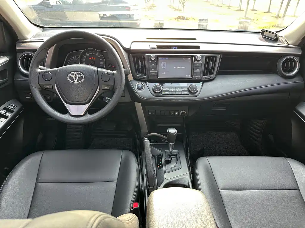 TOYOTA RAV4 RONGFANG