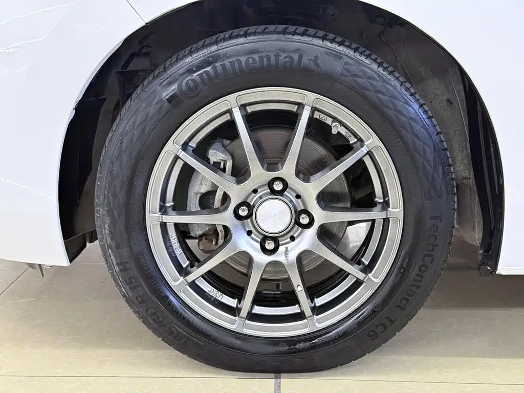 Honda Fit — миниатюра 12