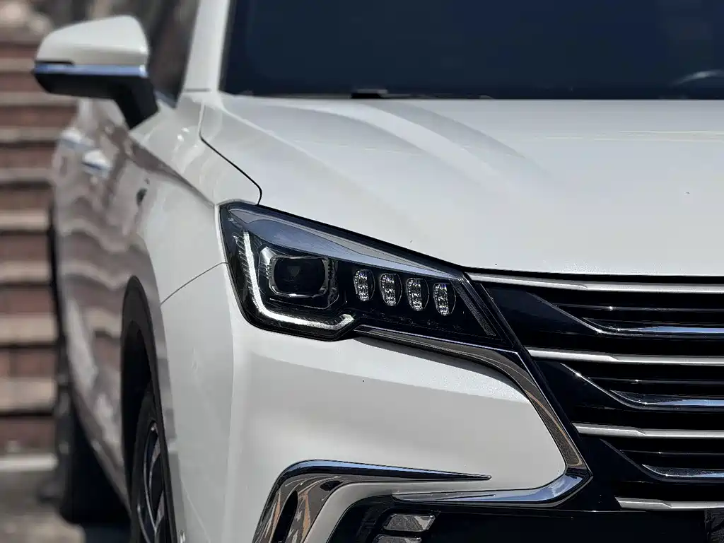 Changan CS85 COUPE — миниатюра 4