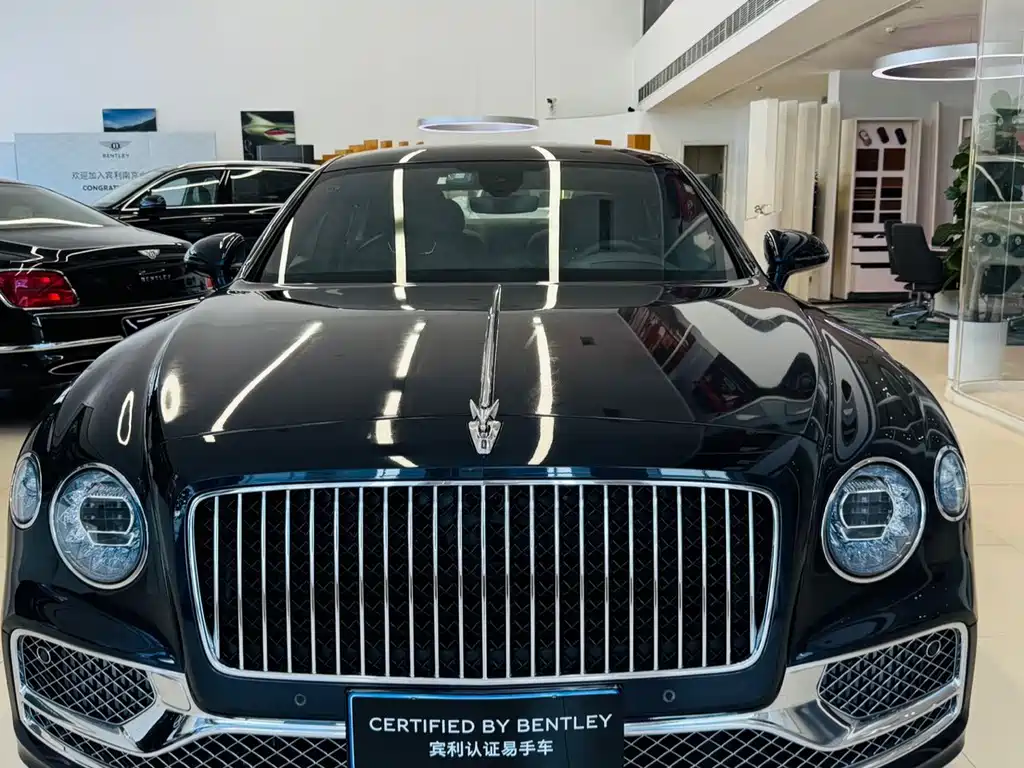 Bentley Flying Spur — миниатюра 2