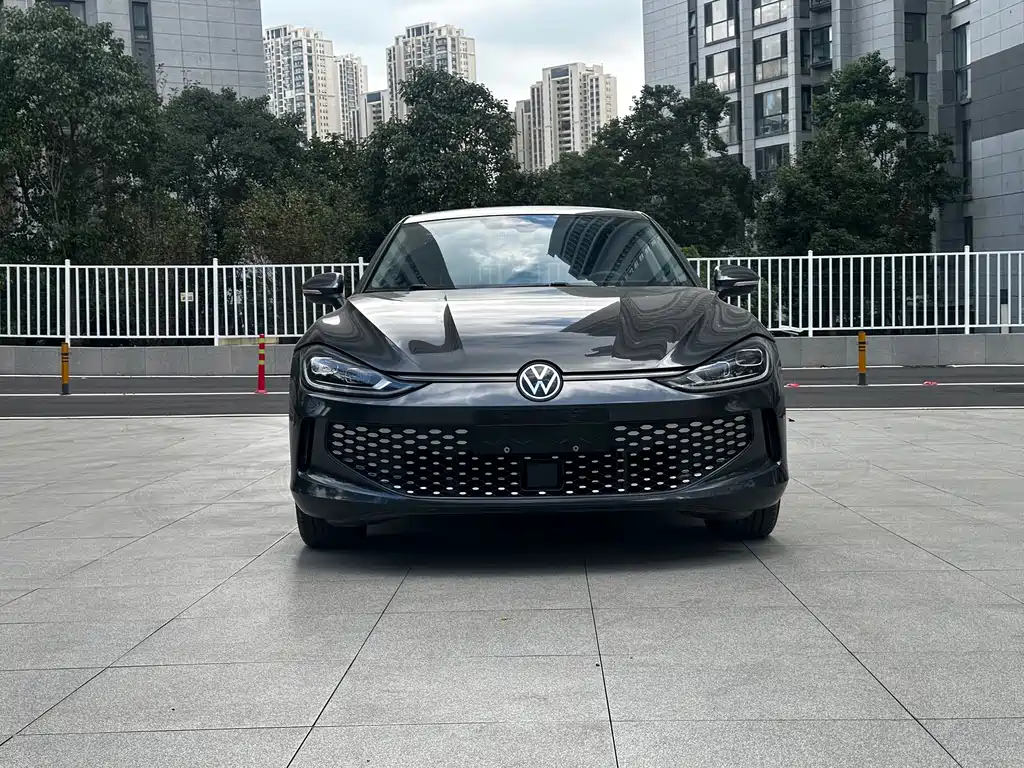 Volkswagen Lamando — миниатюра 3