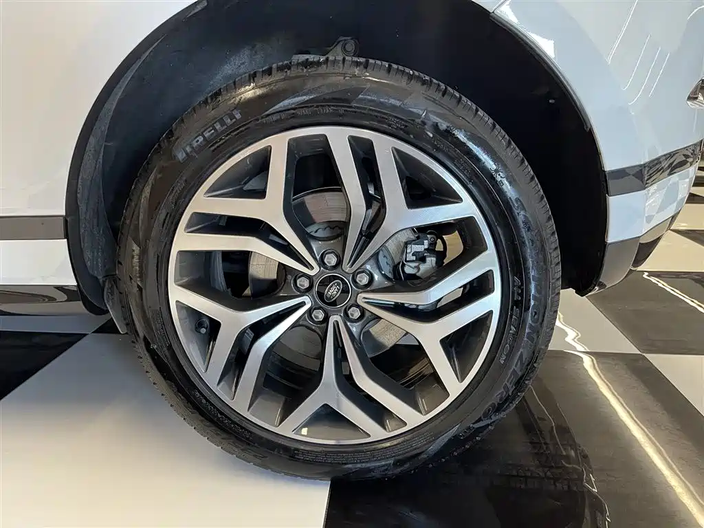 Land Rover Range Rover Evoque 2023 L 249PS Luxury
