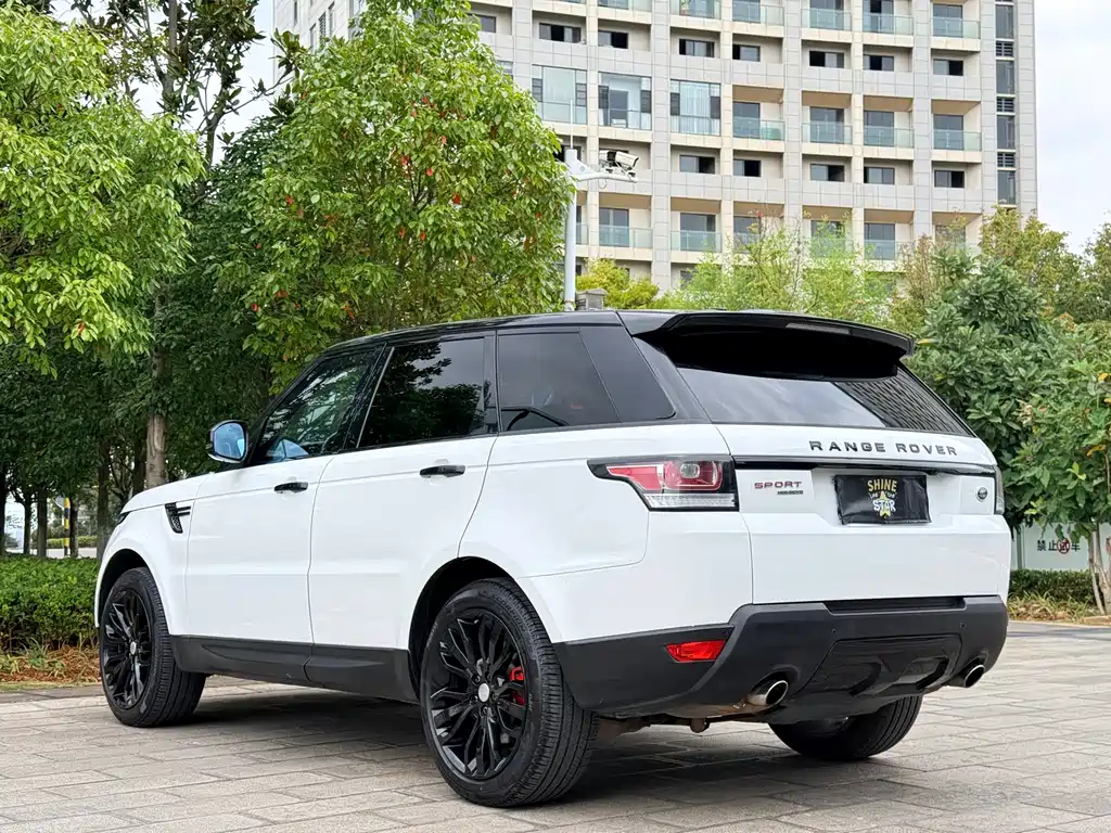 Land Rover Sport — миниатюра 6