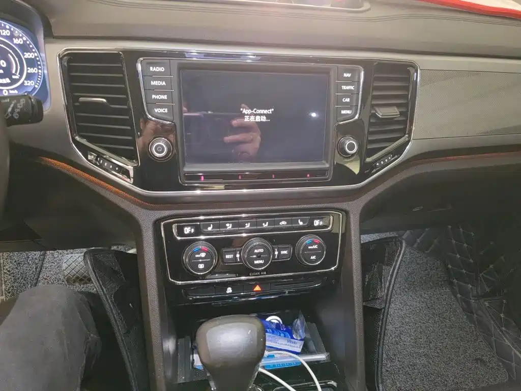 Volkswagen Teramont — миниатюра 14
