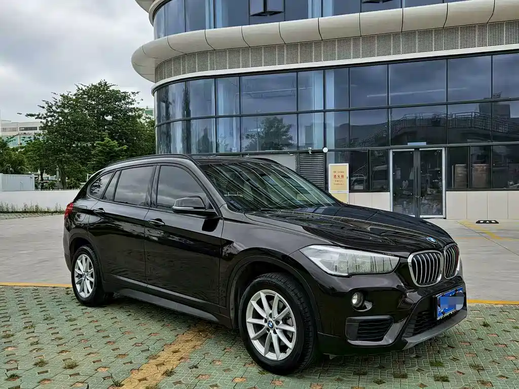 BMW X1 — миниатюра 3