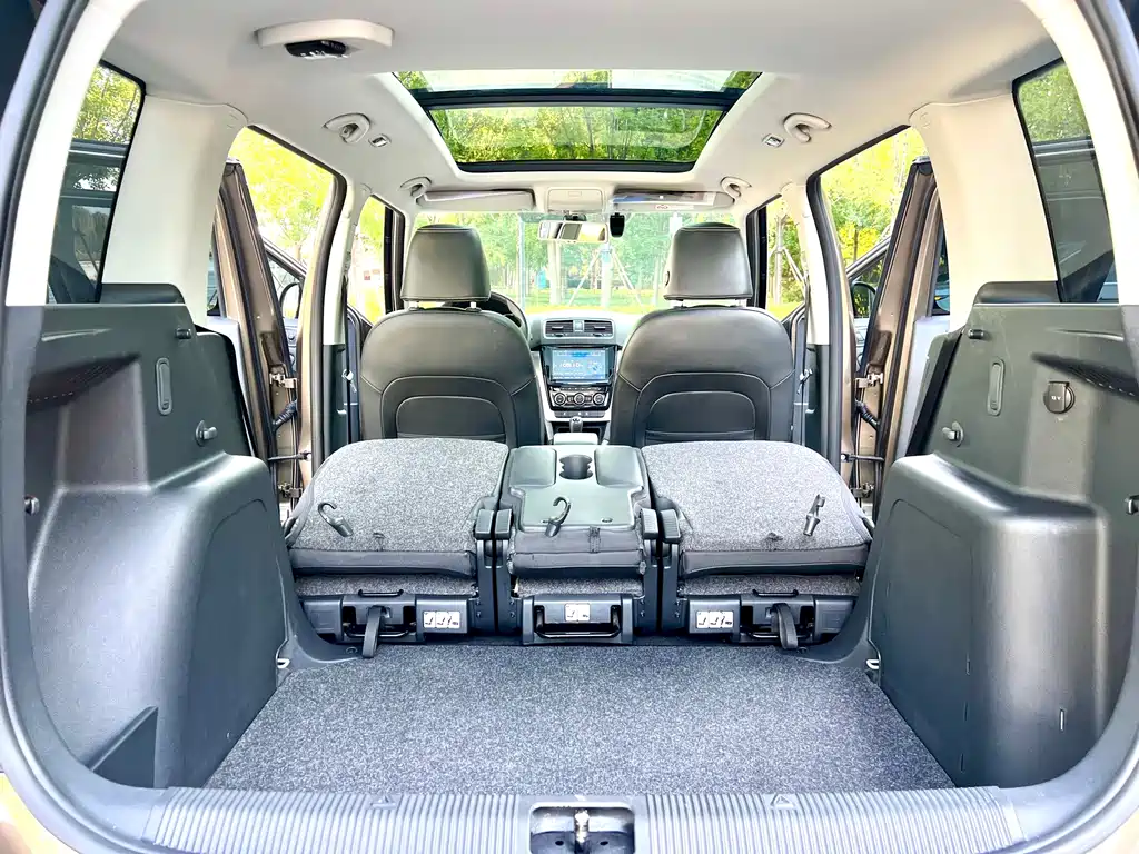 Skoda Yeti — миниатюра 25