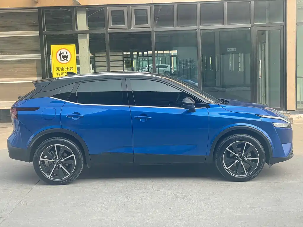 NISSAN QASHQAI