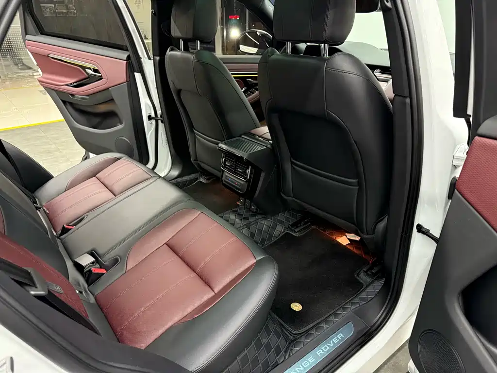 LAND ROVER RANGE ROVER AURORA