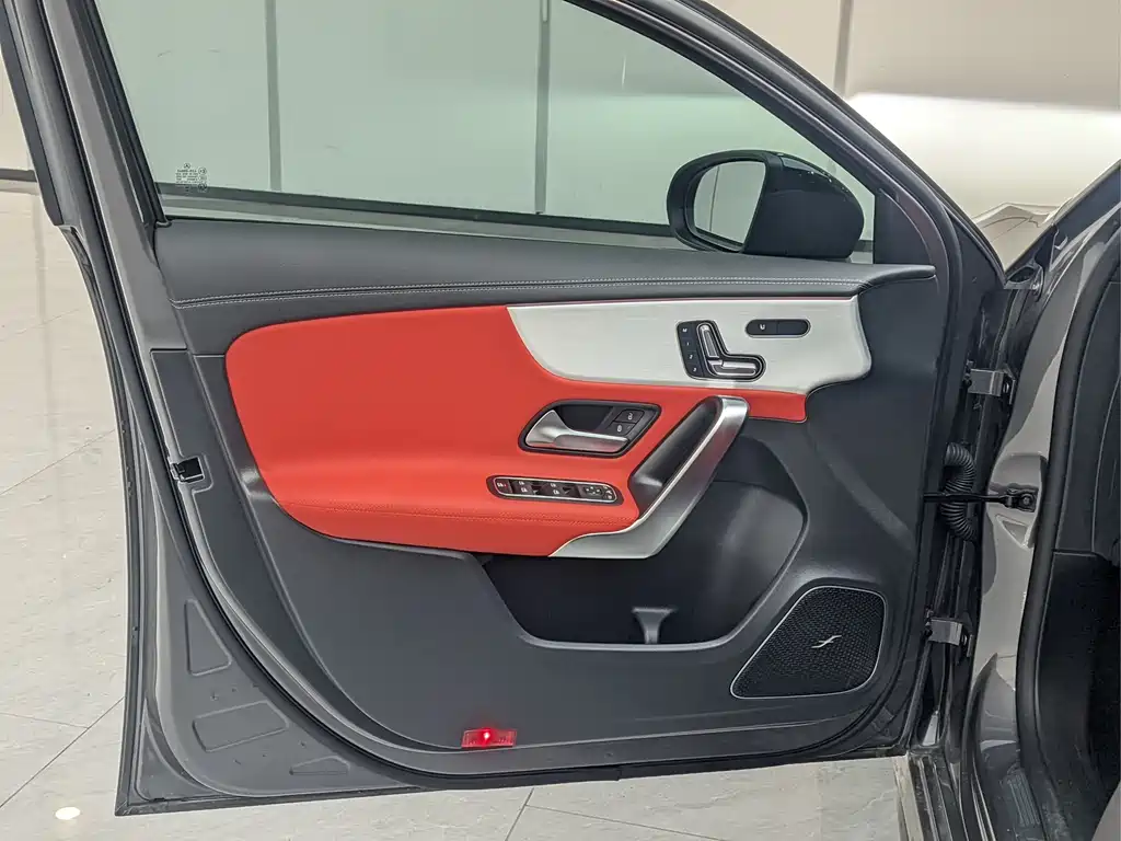 MERCEDES-BENZ A CLASS AMG