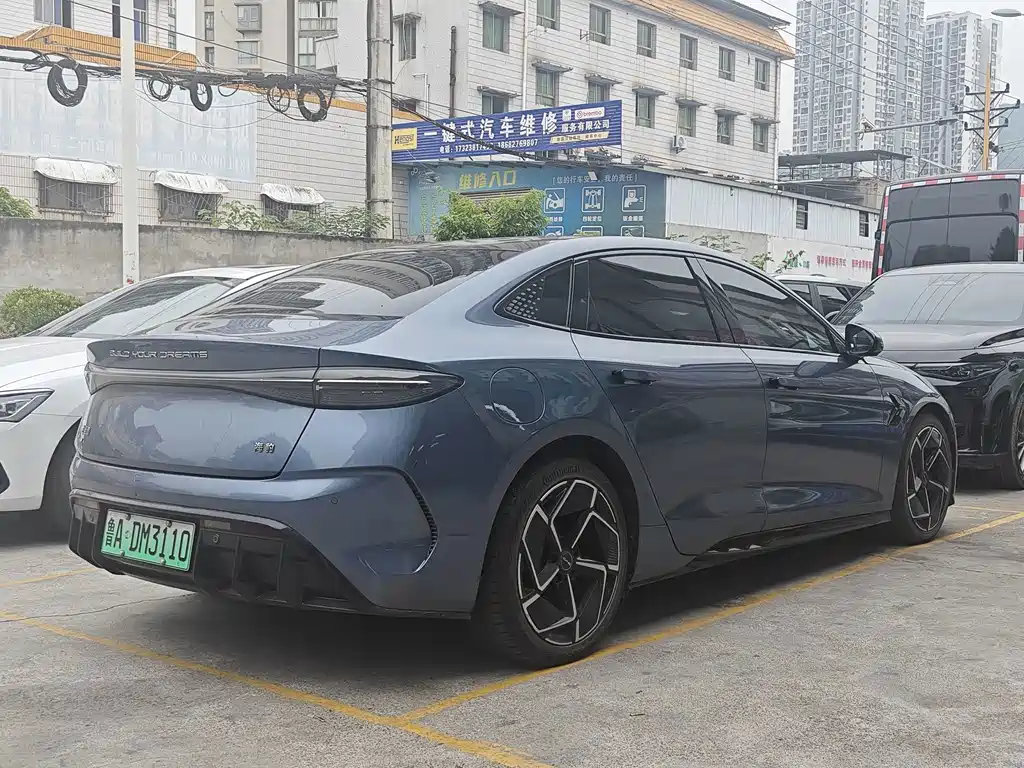 BYD Seal — миниатюра 3