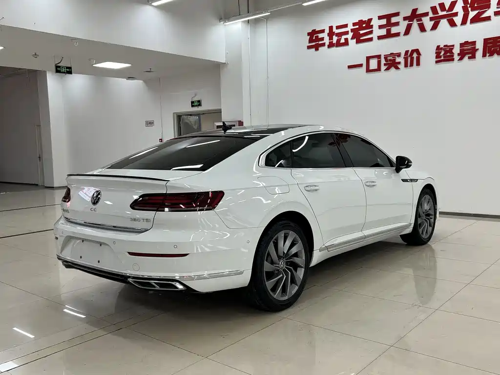 Volkswagen CC 380TSI Eye-catching Edition, фото 7