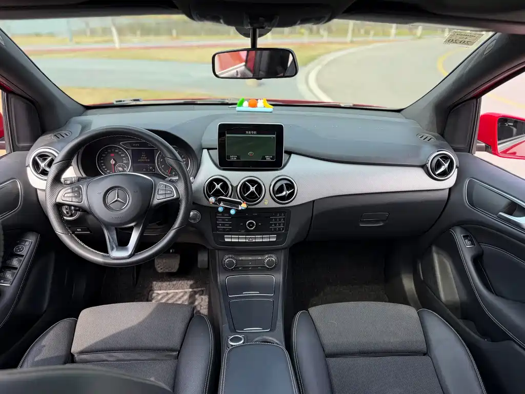 Mercedes-Benz B-Class B 2015 B 200