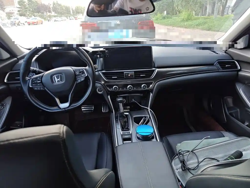 Honda Accord — миниатюра 5
