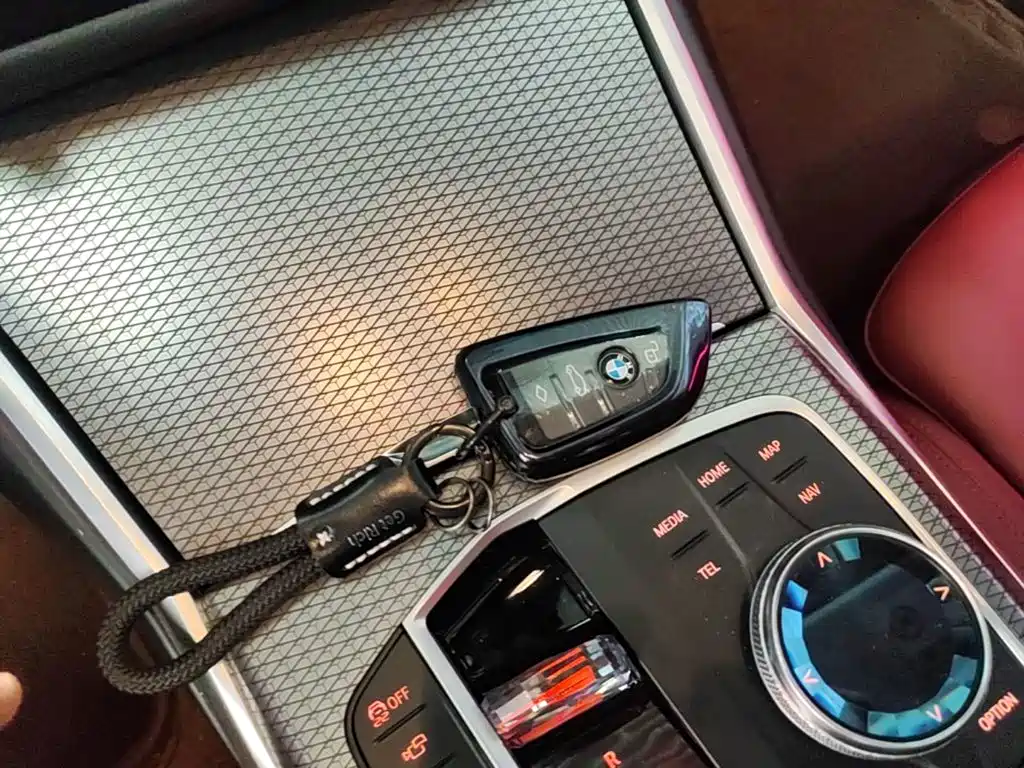 BMW i3 — миниатюра 9