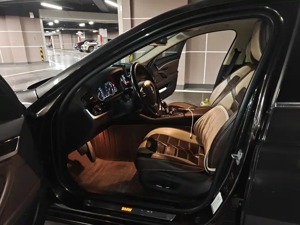 BMW 5 Series — миниатюра 14