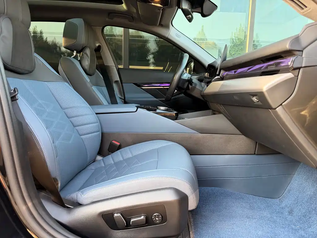 BMW i5 — миниатюра 23