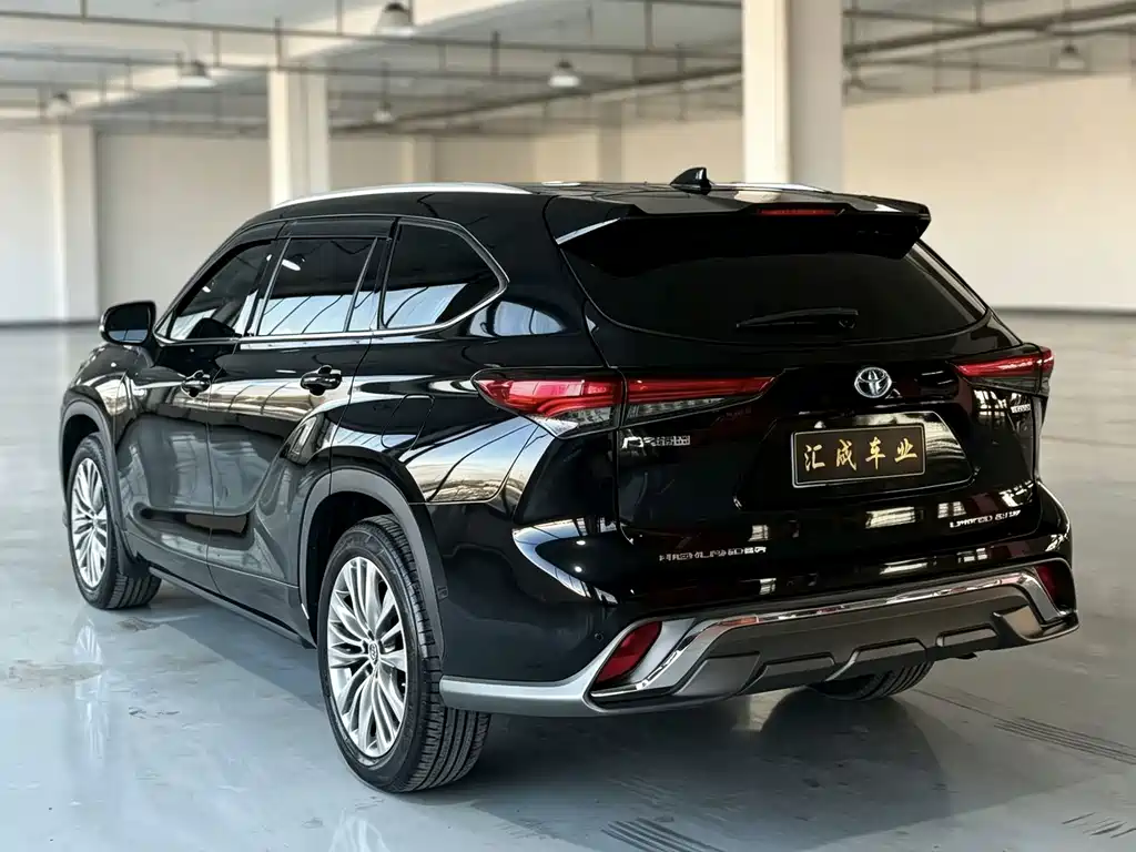 Toyota Highlander — миниатюра 10