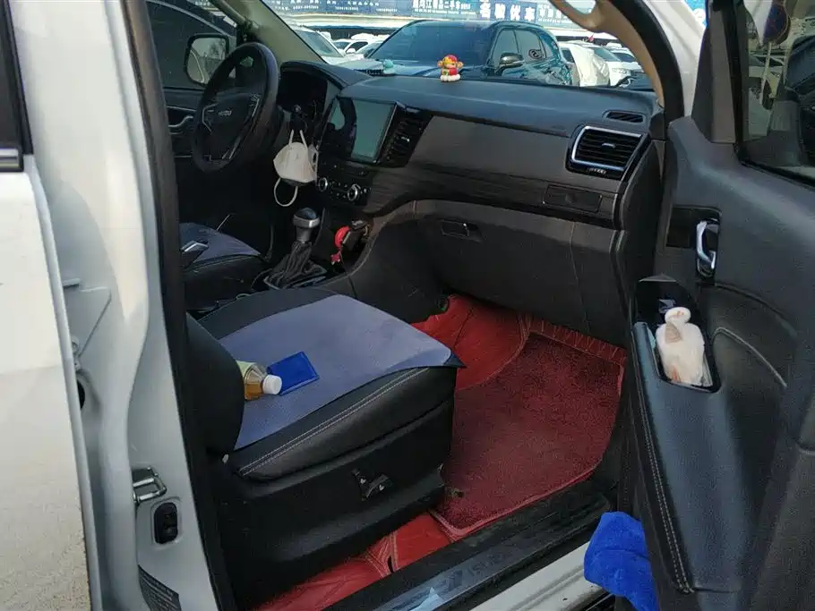 ISUZU MU X SHEPHERD RANGER